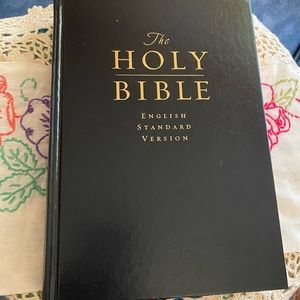 ESV Pew and Worship Bible Large Print Hardcover Good Condition